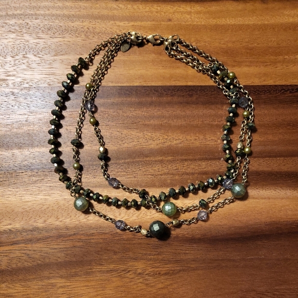 *SOLD* Shiny Green & Gold Y2K Lia Sophia Layer Necklace - Picture 4 of 10
